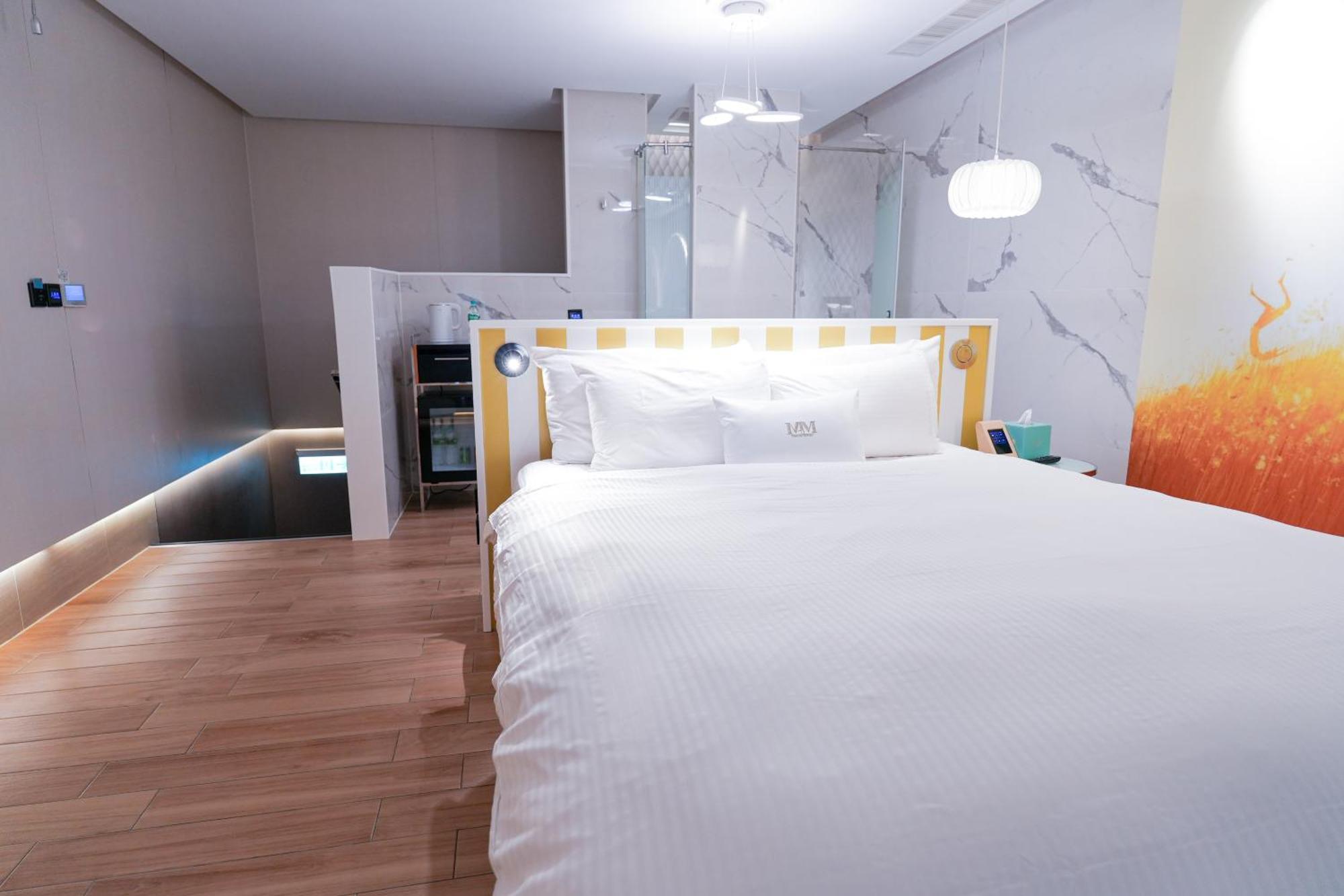 Mmmotel Taoyuan Esterno foto