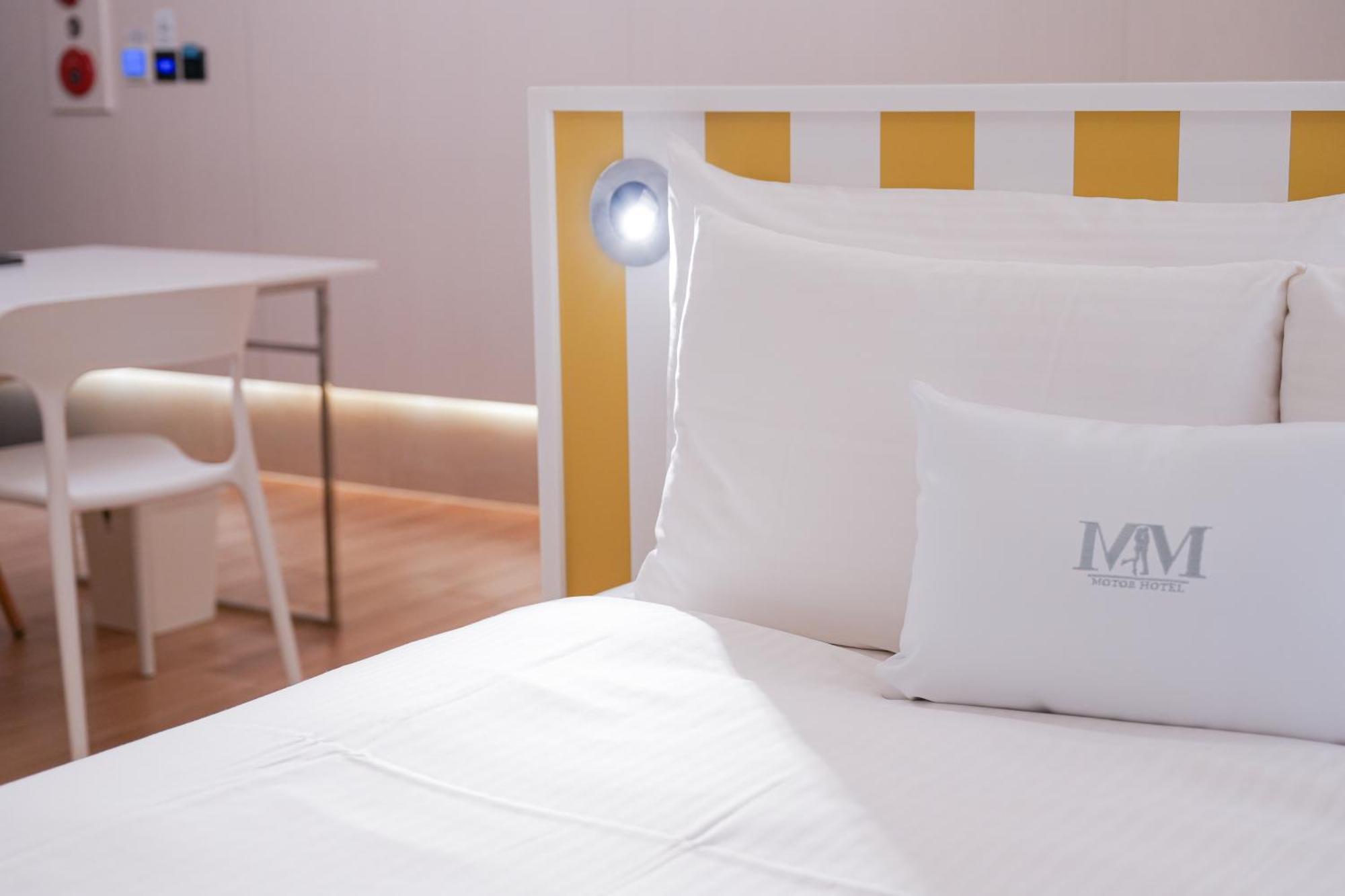 Mmmotel Taoyuan Esterno foto
